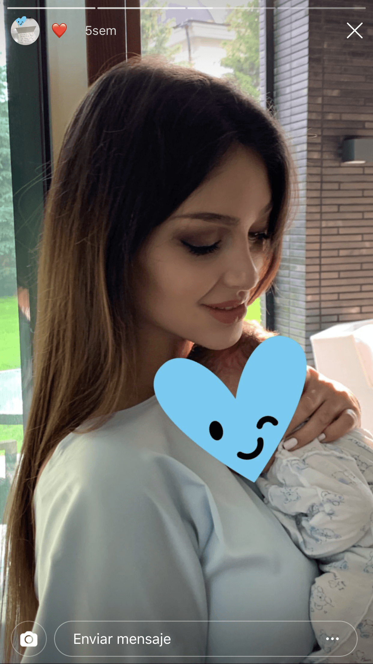 La pareja recibió en mayo a
<b> su primogénito Ismail Leon Inshallah</b>.