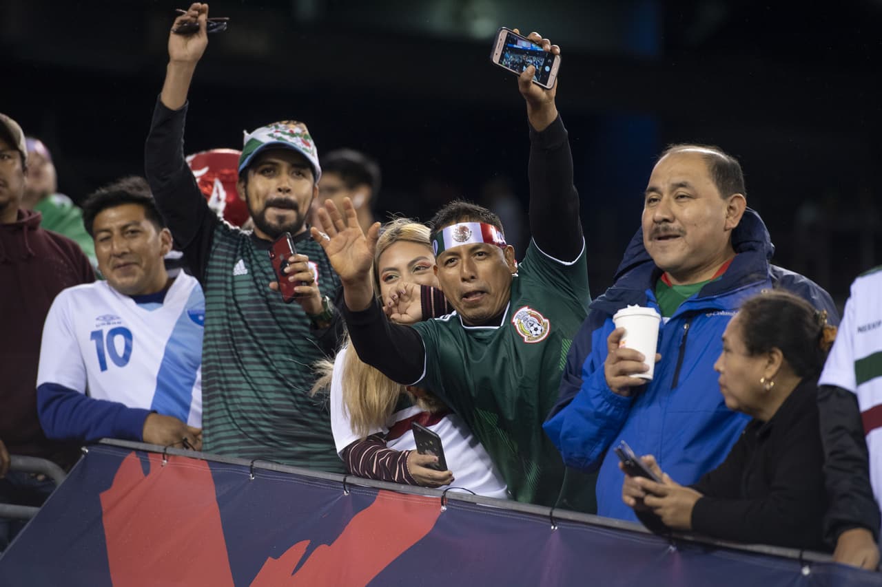 Rendirán homenaje a víctimas de El Paso en juego del Tri