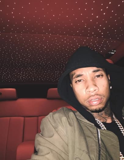 Aunque el californiano puso punto final a la controversia, ahora lo persigue otro escándalo. Lo culpan de no haber pagado los últimos tres meses de renta -120,000 dólares- de un departamento que alquiló desde marzo de 2017.