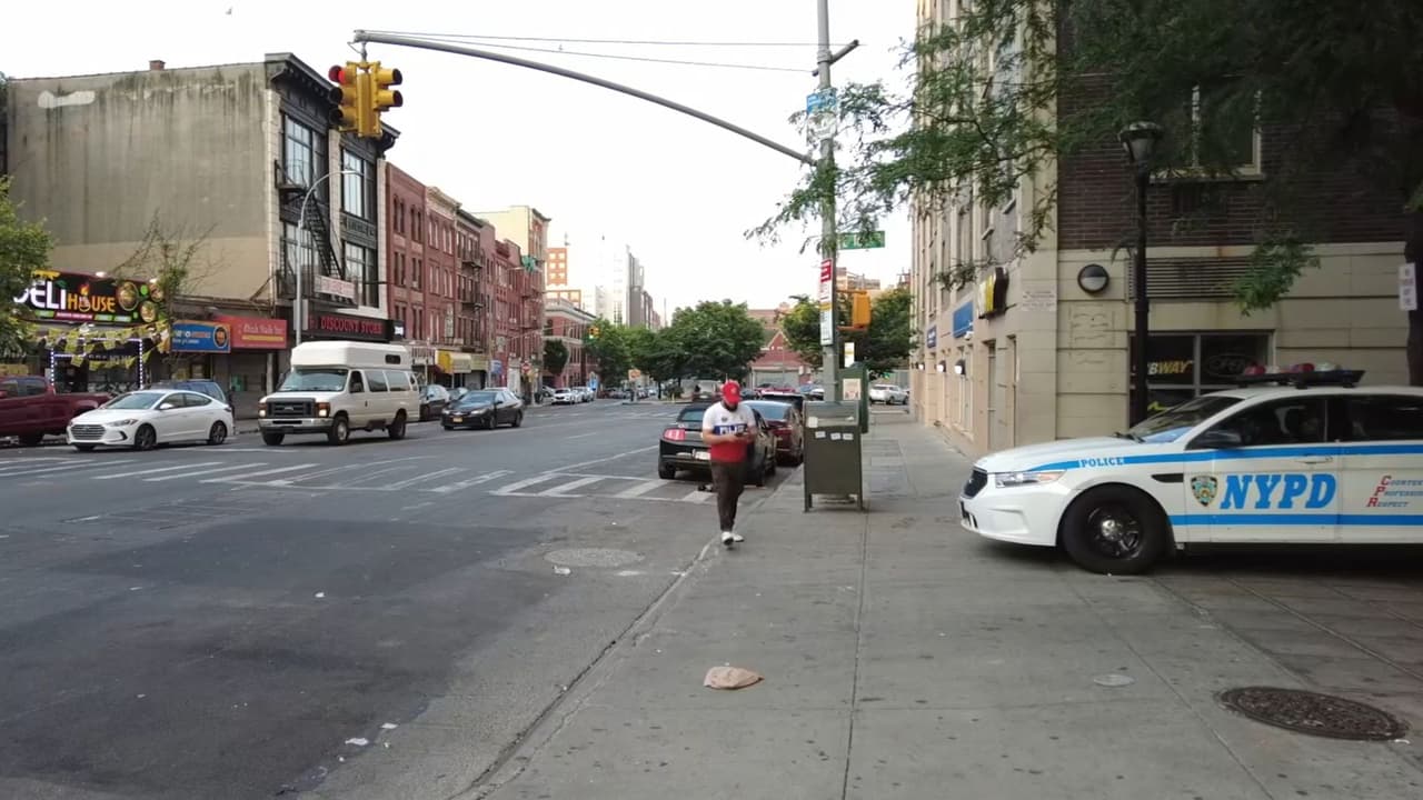 Adolescente hispano muere tras ser baleado el lunes en calles del Bronx