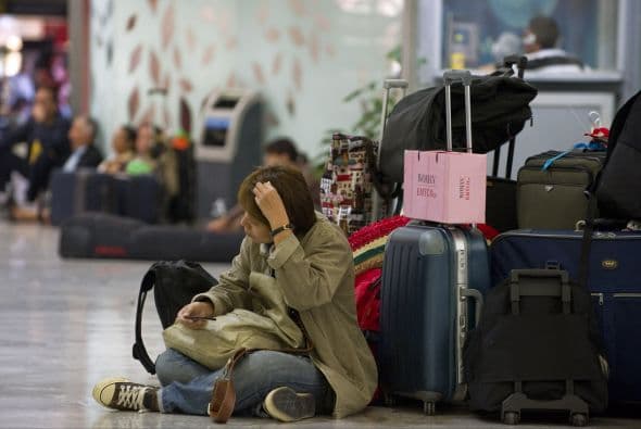 Poco más de 6.6 millones de viajeros perdieron sus vuelos y, según datos de la Confederación Nacional Turística (CNT) más de 107,844 vuelos fueron cancelados.
