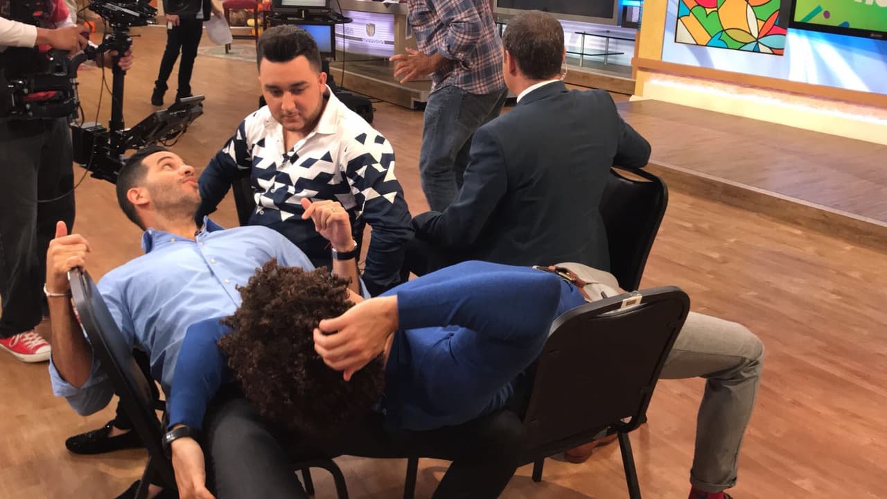 Ellos también ya se peparaban, ¡que comiece el juego del cangrejo!