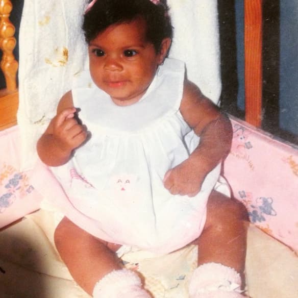 Francisca tenía esa mirada tierna que la caracteriza desde pequeña.