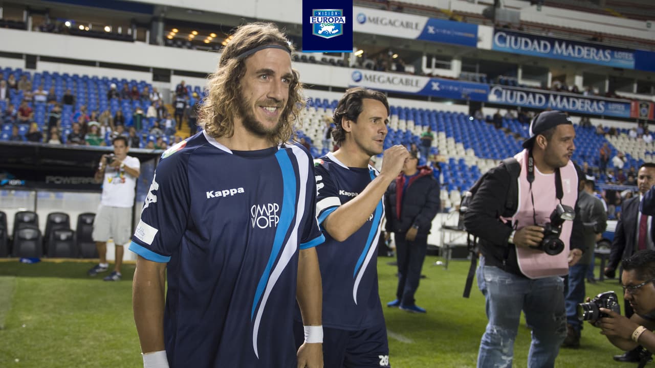 Puyol reprobó agresiones a Koeman: 'No merecen llamarse catalanes'