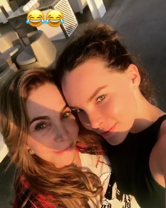 Los seguidores del intérprete de ‘Botella tras botella’ se pronunciaron, tanto en Instagram como en Twitter, contra la mamá de Belinda.