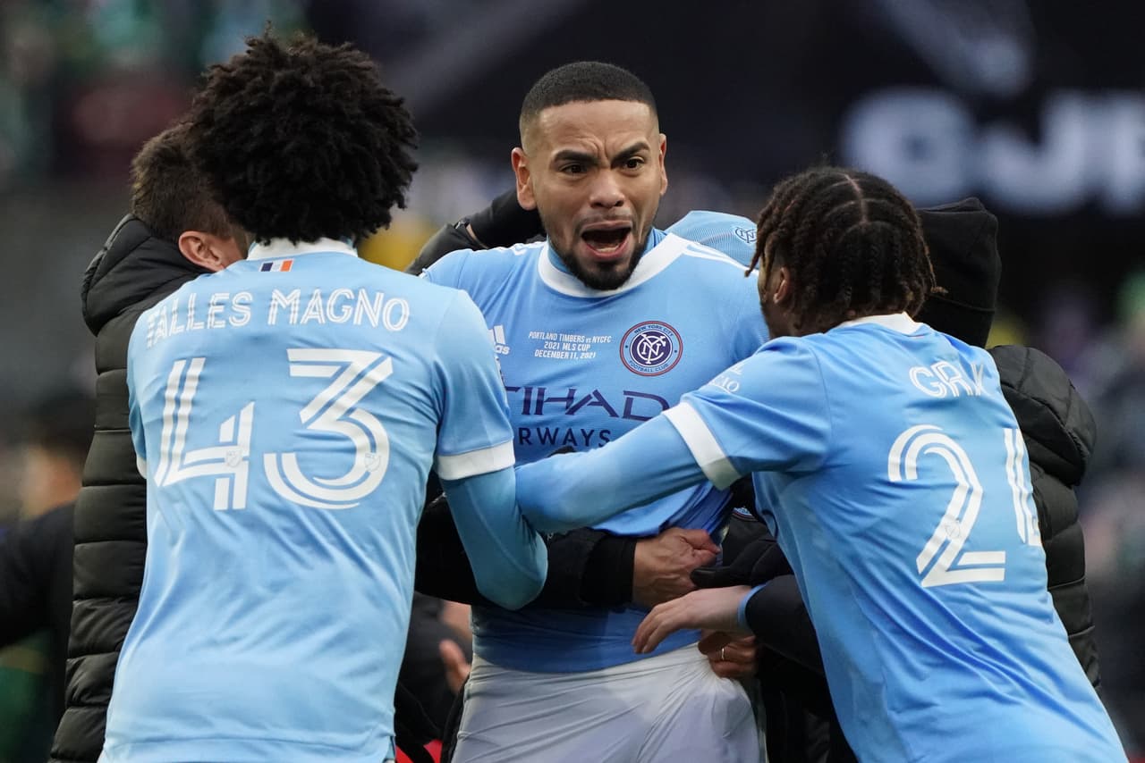 Alexander Callens es parte integral de la defensa central de New York City FC y el equipo nacional de Perú.
<br>