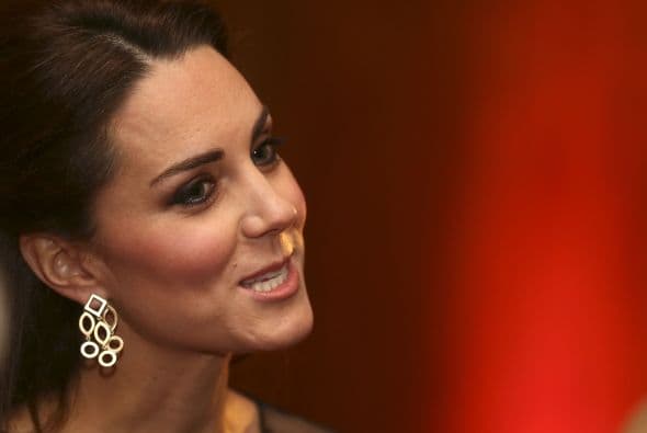 Kate Middleton asistió a una entrega de premios escolares en el palacio de Kensignton.
