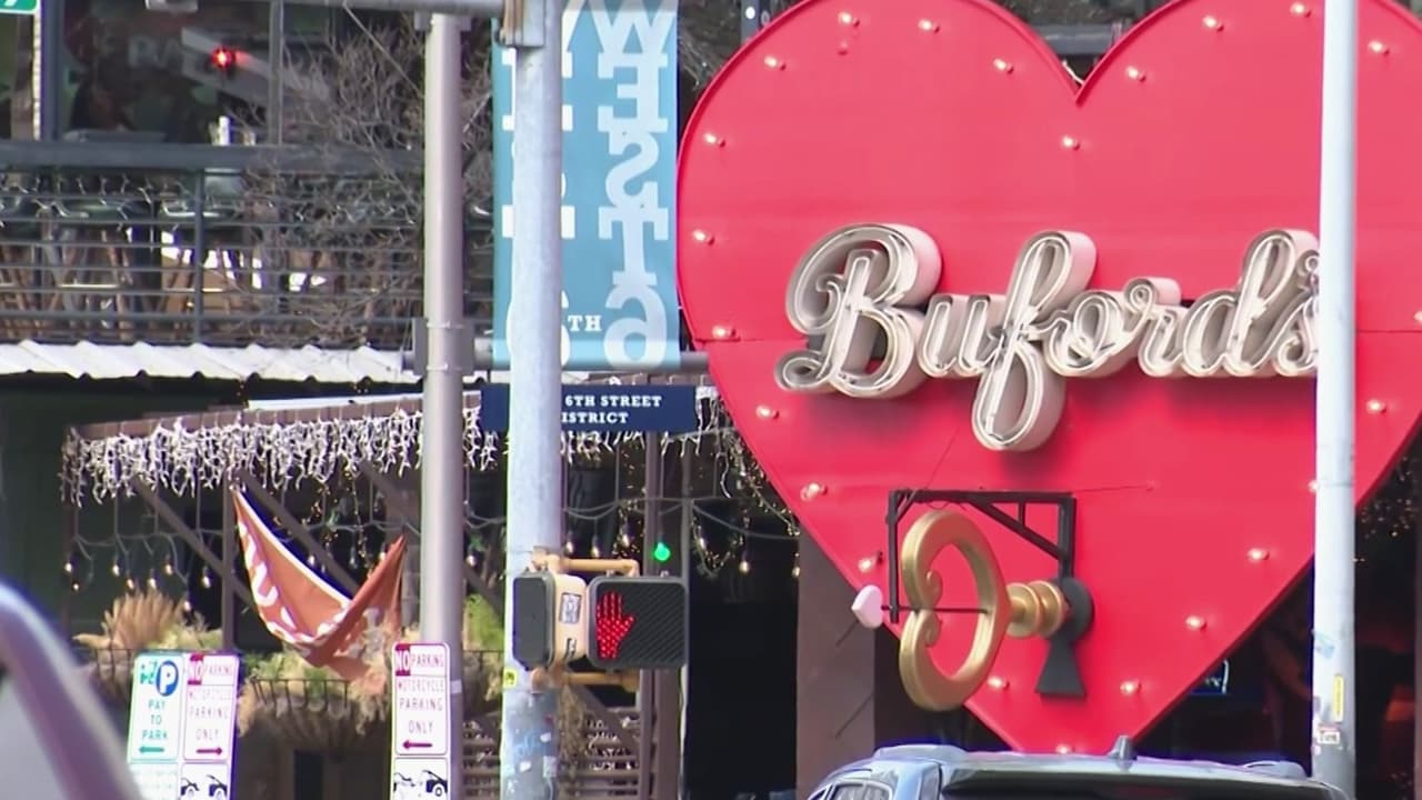 ¿Acto de terrorismo? Todo lo que se sabe del tiroteo en Austin, las víctimas mortales y el atacante