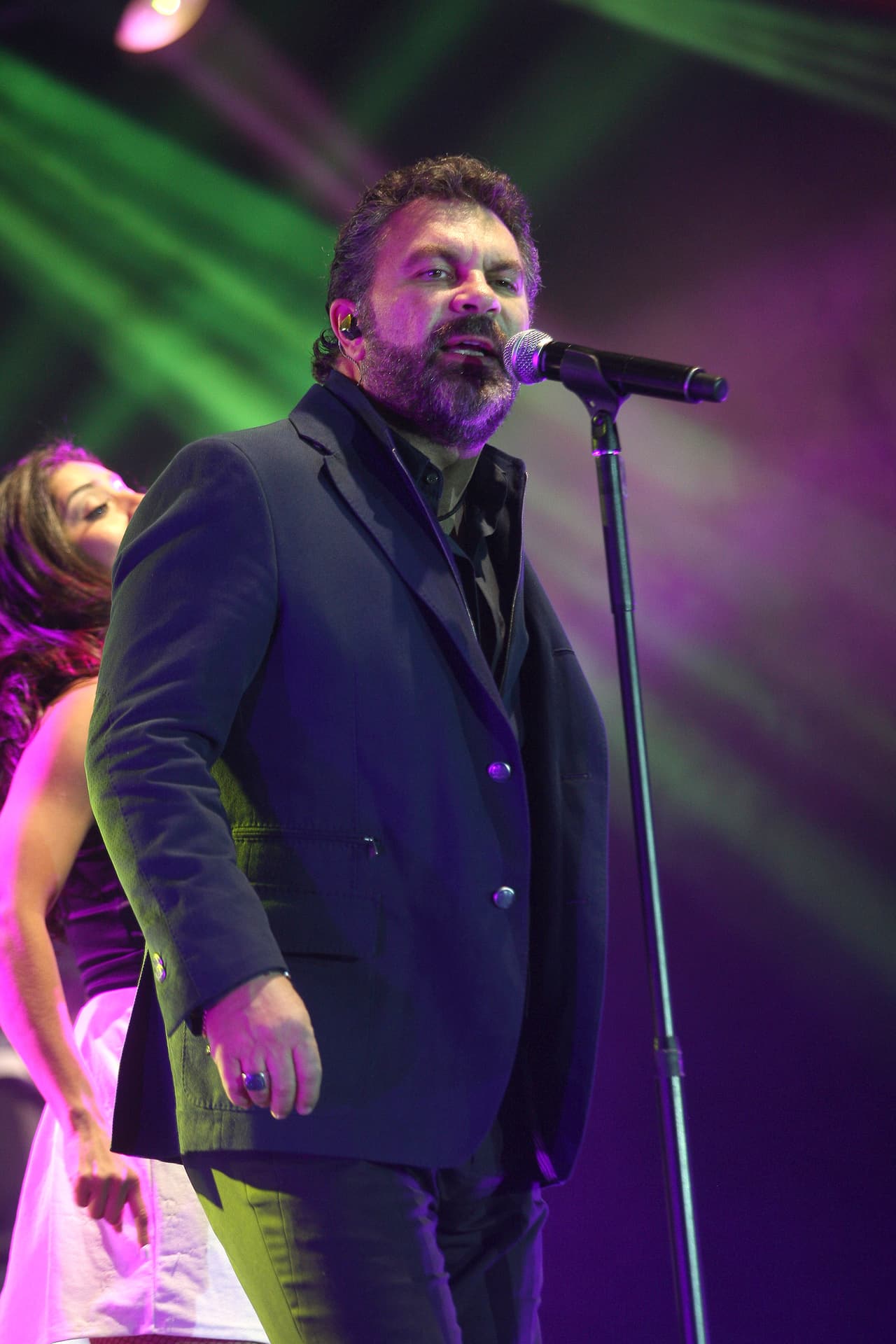 Mijares también compartió que Lucerito no es amante de los reflectores porque no le gusta que le tomen fotografías.