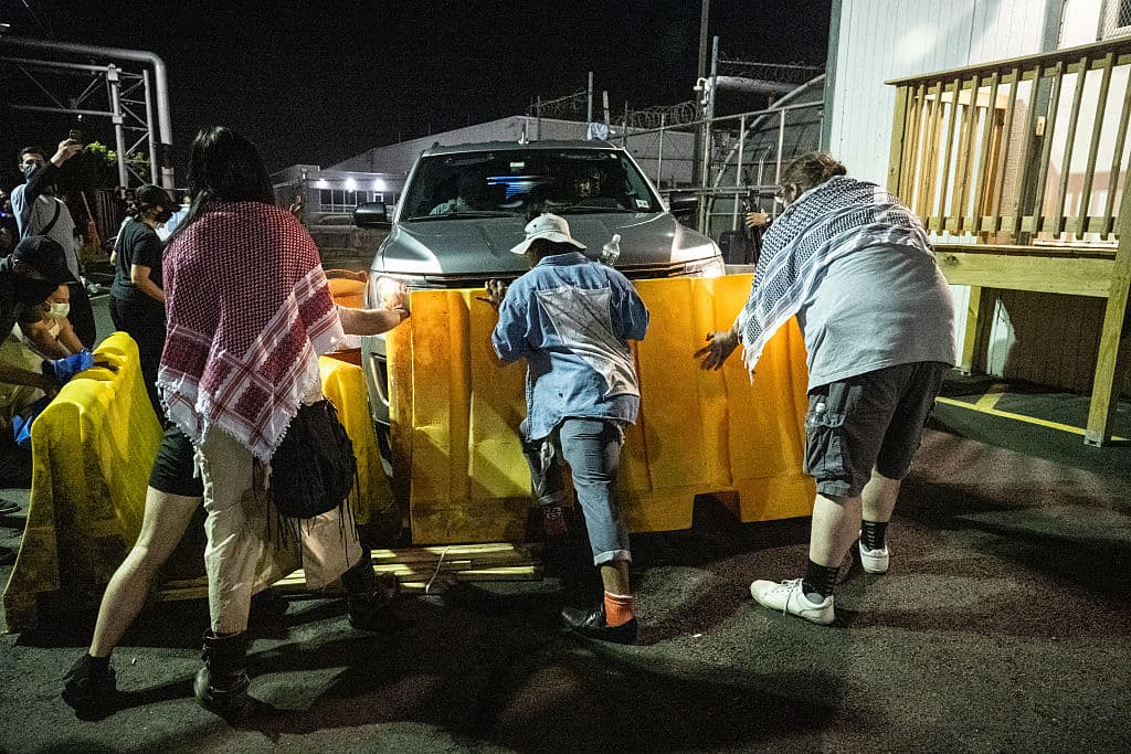 Baraka exigió el fin del "caos" y mayor supervisión de las operaciones en el centro.