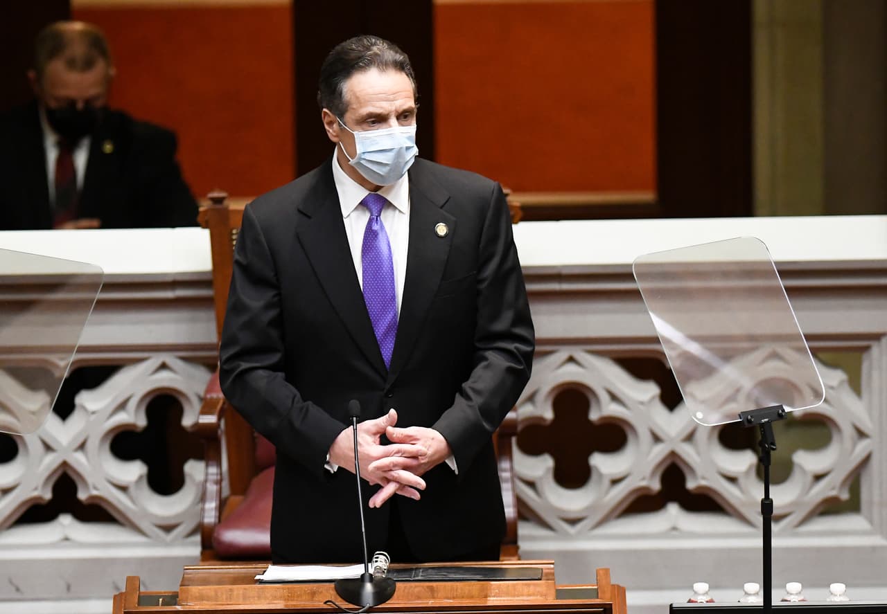 Además de este plan, Cuomo dijo que planea legalizar el uso recreativo de la marihuana, imponer reformas al sistema electoral del estado y proponer la extensión del High Line para conectar con el recién inaugurado Moynihan Train Hall en Midtown.