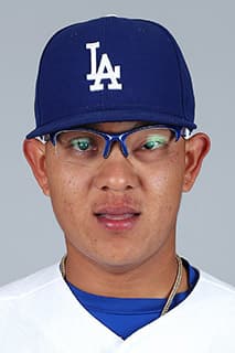 Julio Urías.