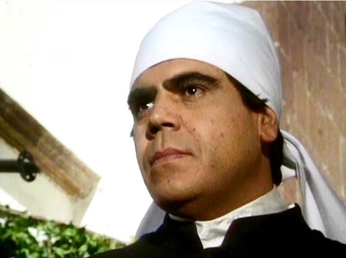 Contó con las actuaciones de Juan Ferrara, Ernesto Laguardia, Angélica María y Sergio Reynoso, entre otros.