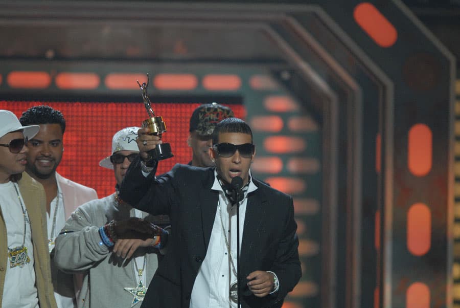 Esa noche solo debió despedirse de dos trofeos: He's Got Style (que perdió ante Luis Fonsi) y What a Hottie! (que se llevó Alfonso Herrera).