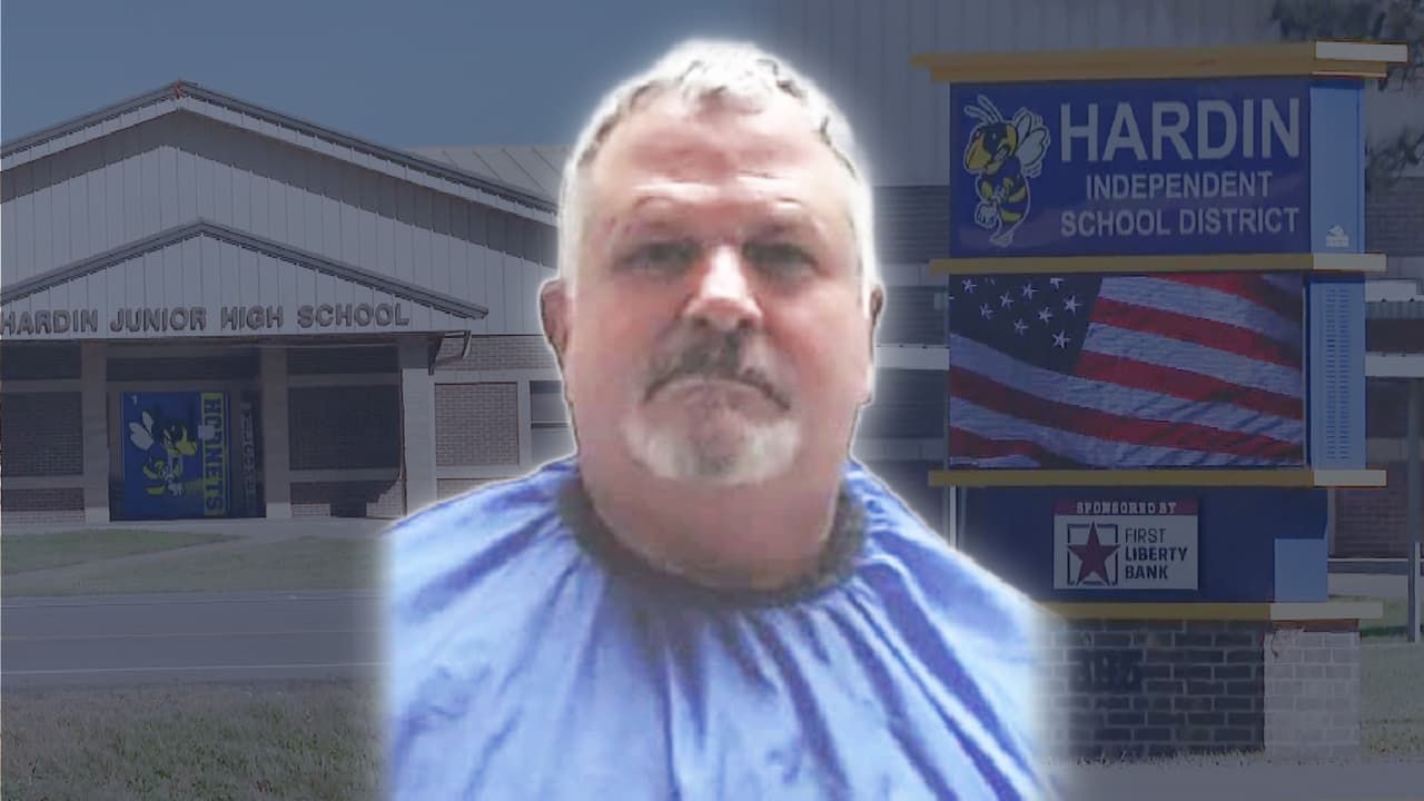 Director de una secundaria del área de Houston es acusado de poseer pornografía infantil