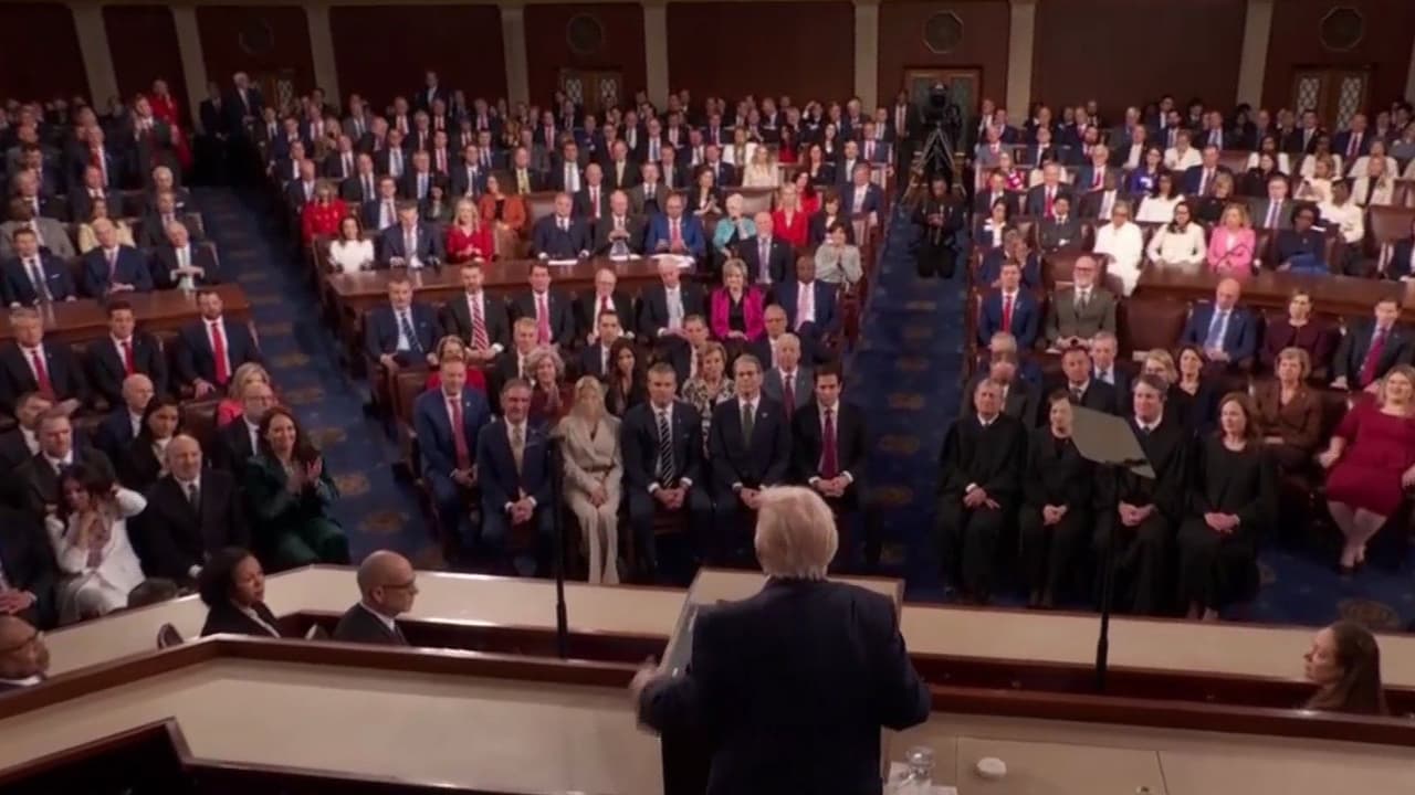 Donald Trump habla ante el Congreso sobre la reducción de impuestos