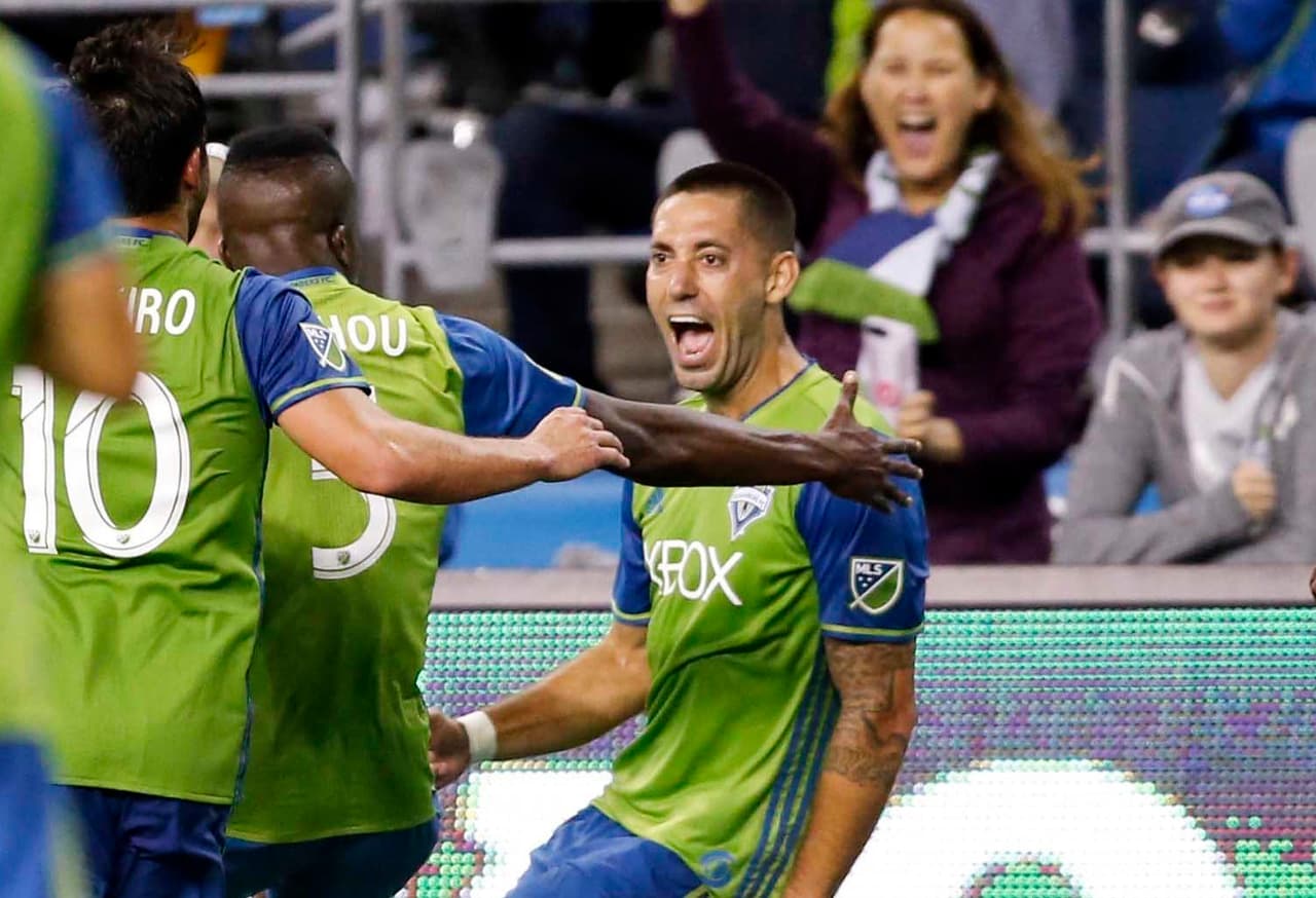 El agónico penal anotado por Clint Dempsey convirtió a Seattle Sounders en líder del Oeste