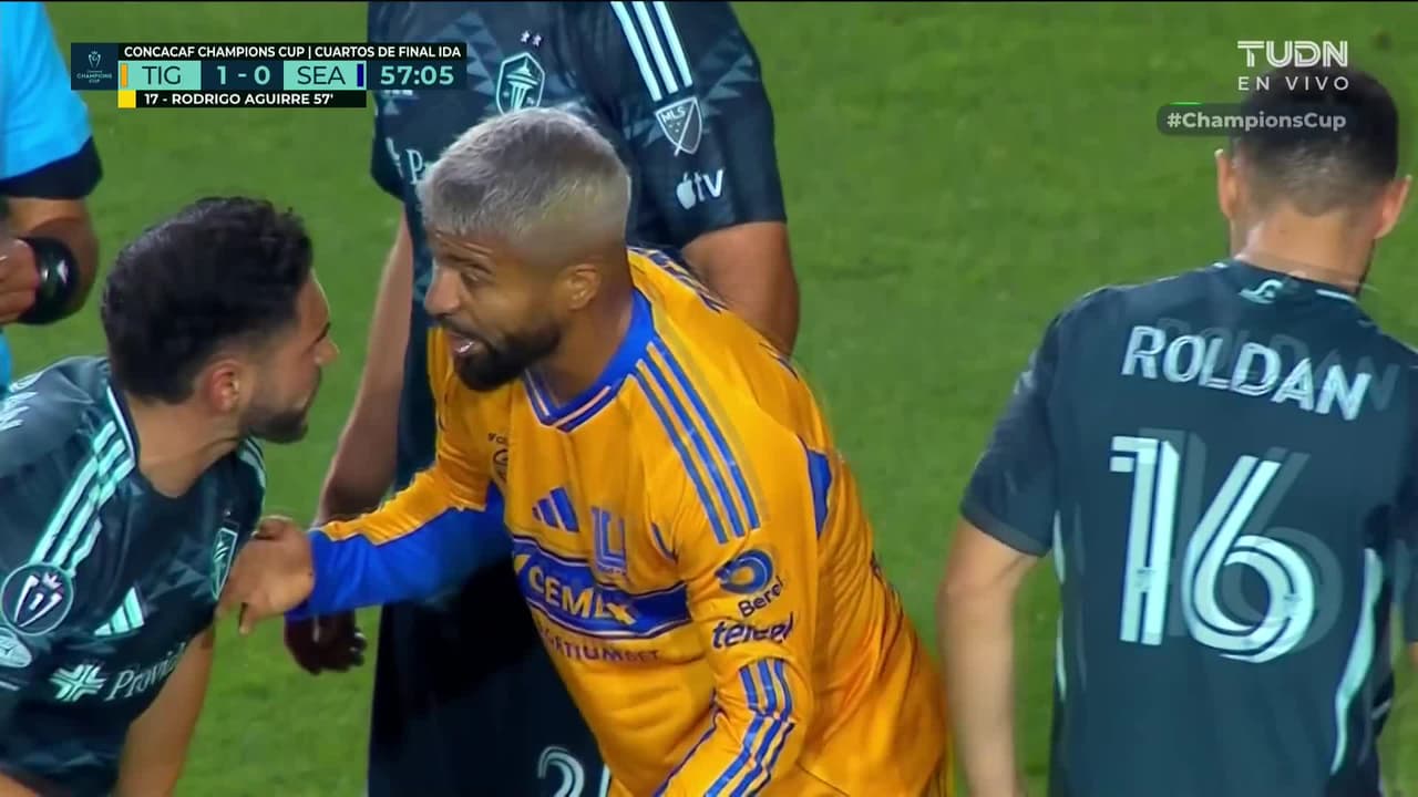 ¡Se calientan los ánimos! Empujones entre jugadores de Tigres y el Sounders