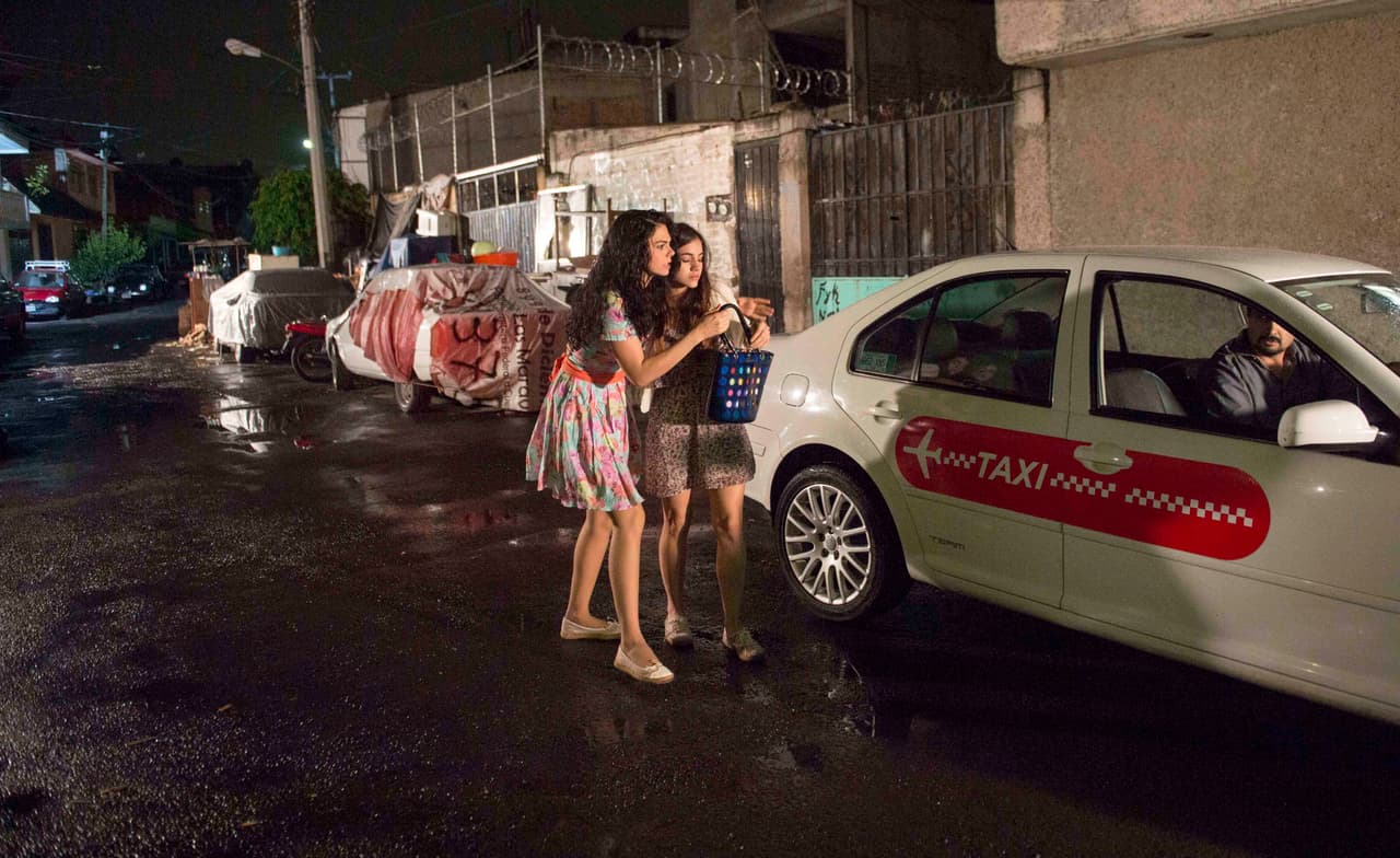¡Imagínense! Primero se perdieron en el aeropuerto y Vittorio no las encontró.