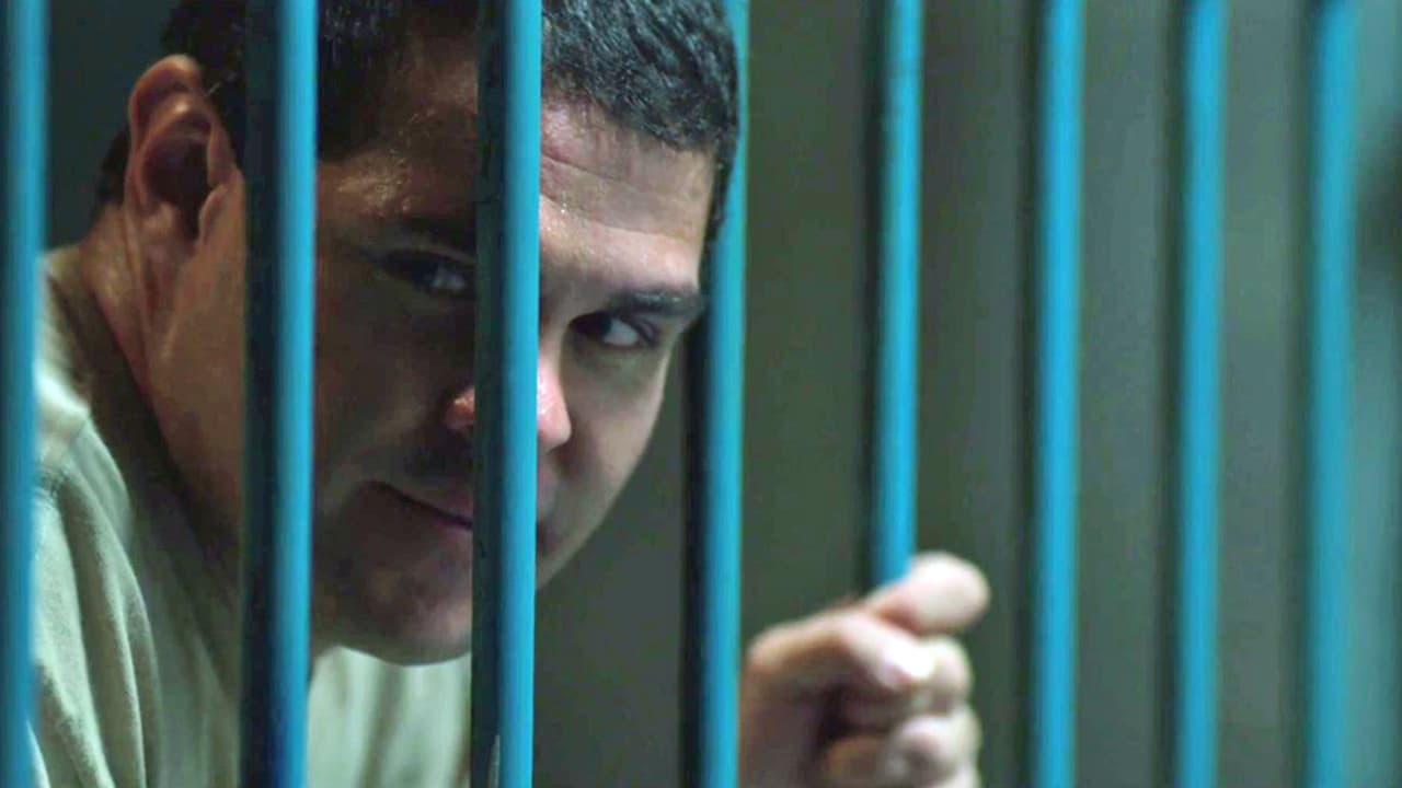 In the series '
<b><a href="http://www.univision.com/series/el-chapo-english" target="_blank">El Chapo</a></b>' Season 2, by 2000 Joaquin Guzman had spent several years in Puente Grande prison and wanted to get out of there no matter what.