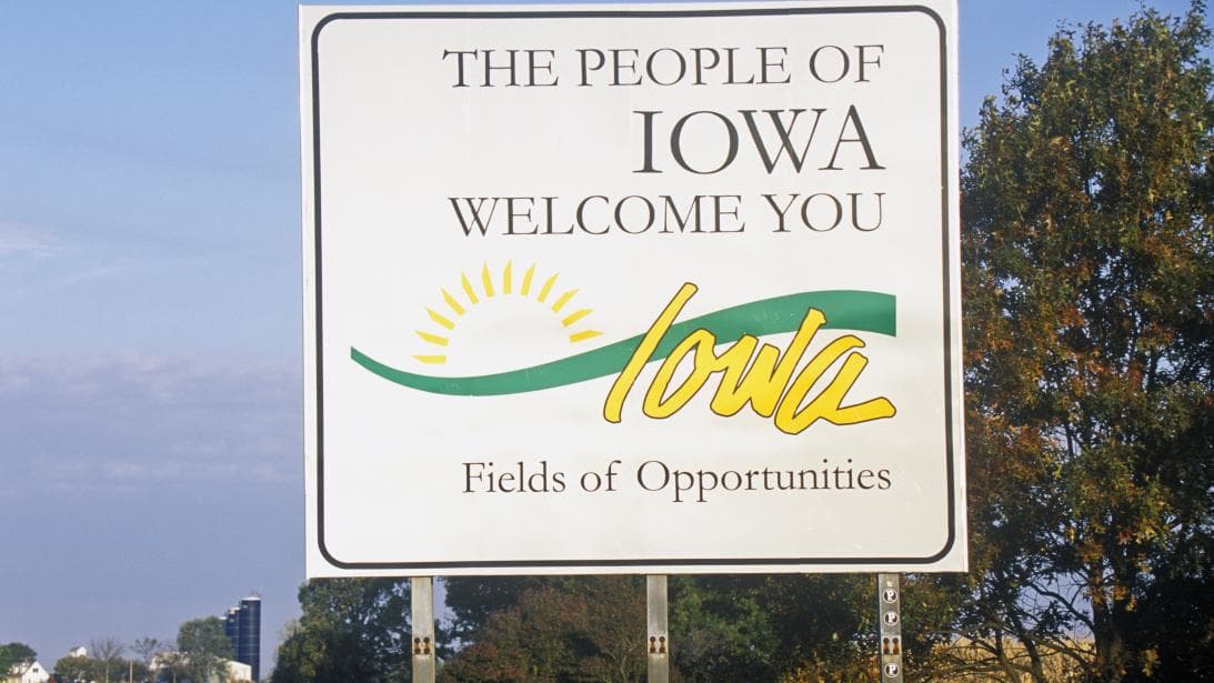 <h3 class="cms-h3-H3">4. Iowa</h3>
<br>
<br>Iowa es el décimo noveno estado en la nación en términos de
<b>costos de propiedad y reparación de vehículos</b>, el octavo en
<b>tráfico e infraestructura</b>, el 25 en
<b>seguridad vial</b>, y el décimo noveno en
<b>acceso a vehículos y su mantenimiento</b>.