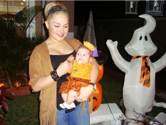 Pero en su primer Halloween, con apenas dos meses, Kamilia fue una hermosa calabacita.