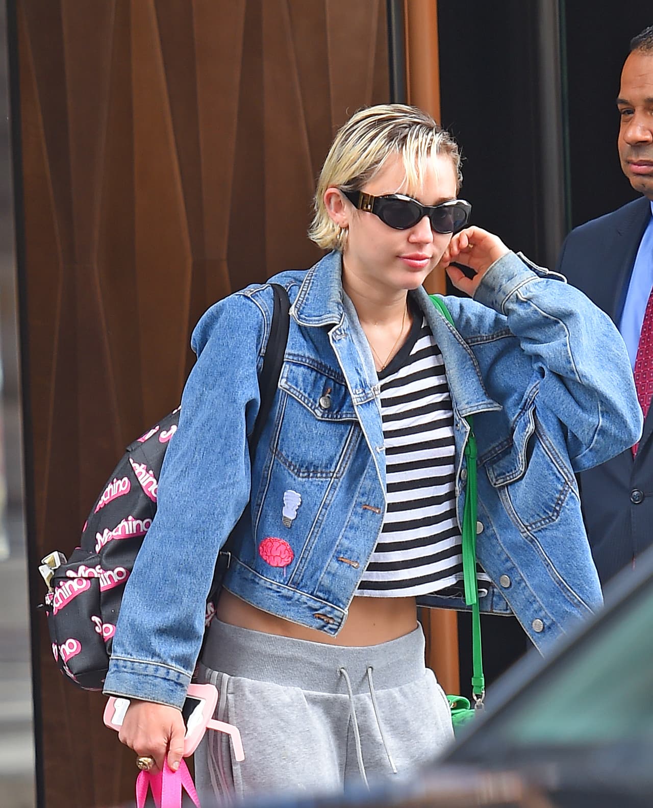 Su vida está llena de escándalos, entre ellos, los problemas que tiene con varias celebridades.