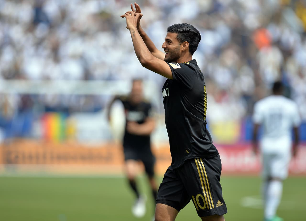 Mención honorífica para Carlos Vela, quien marcó un doblete con ambos tantos de gran manufactura. El delantero llegará con gran nivel a la Copa del Mundo.