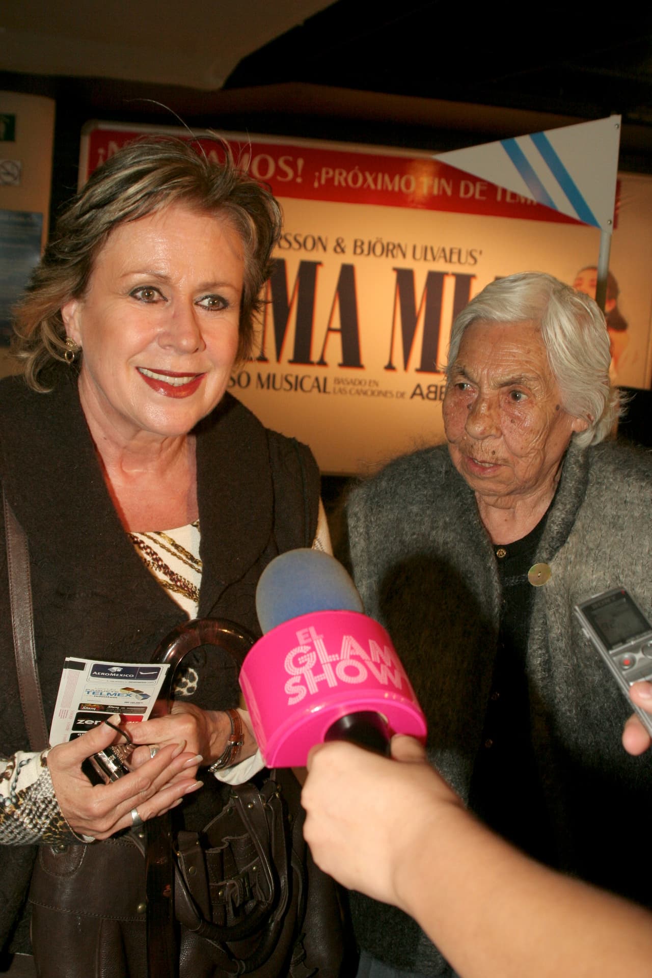 Ha sido tan fuerte la pelea a causa del apoyo solicitado para su abuela y la herencia de Yolanda Miranda, que Laura Zapata ha dicho que espera que sus hermanas no se presenten en el funeral de Eva Mange. La señora cumplió 99 años en enero pasado.