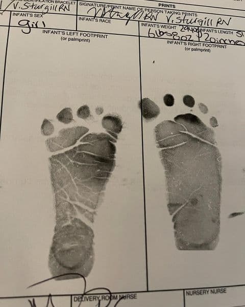 En 2021, la feliz pareja anunció en redes sociales el 
<a href="https://www.univision.com/famosos/nace-hija-natti-nathasha-y-raphy-pina">nacimiento de Vida Isabelle</a>, quien pesó 6 libras y midió 20 pulgadas.
<br>