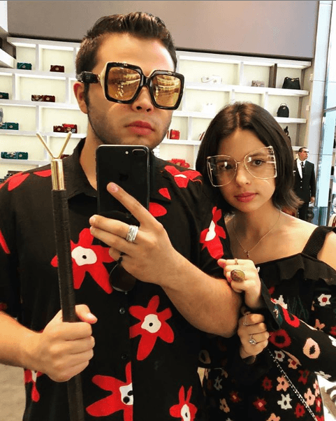 Por otro lado, a Leonardo se le cuestionó si se ha planteado la posibilidad de 
<b><a href="https://www.univision.com/shows/despierta-america/angela-y-leonardo-aguilar-mostraron-su-complicidad-como-artistas-y-hermanos-en-los-sesac-music-awards-video" target="_blank">componerle canciones a su hermana Ángela Aguilar</a></b>, de 15 años, quien también ha emprendido una faceta como intérprete: "
<b>Jamás se me había ocurrido</b>".