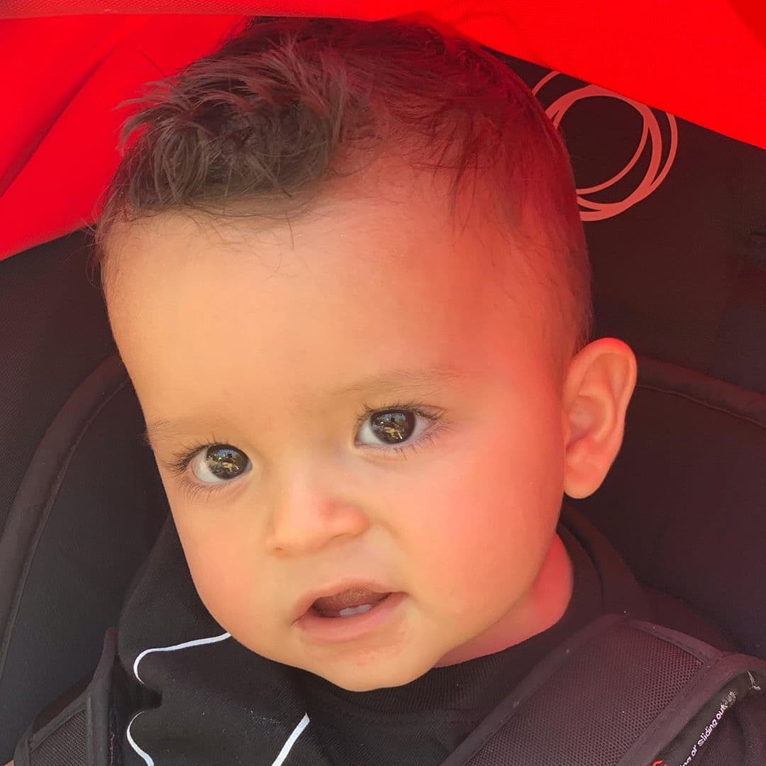 “Hoy es un día muy especial, celebramos el primer añito de vida de mi Gael, vamos a ponerlo muy guapo para su fiesta de cumpleaños”, escribió la conductora junto a una tierna fotografía del pequeño en la bañera.
<br>