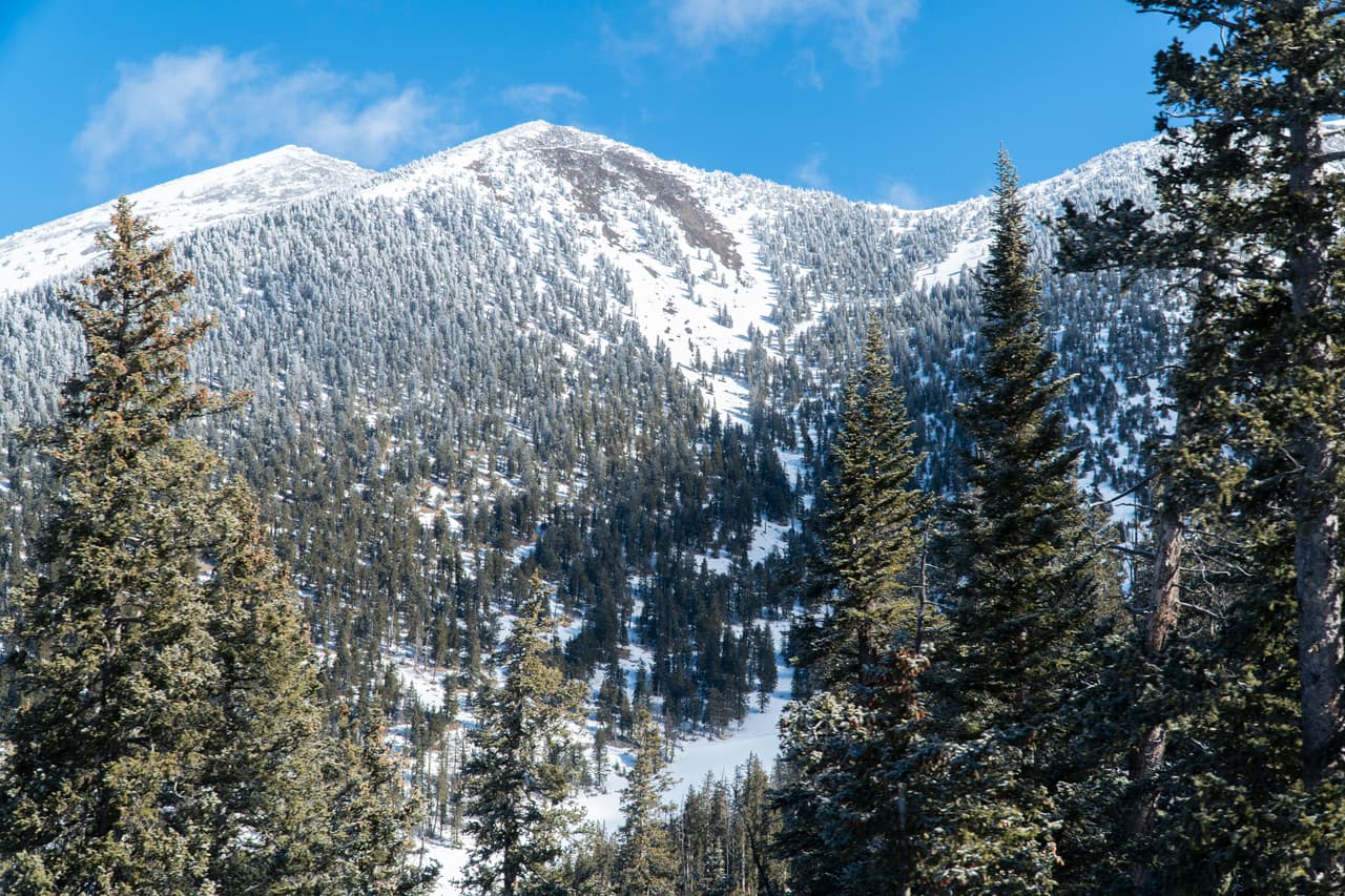 En las últimas 48 horas, Arizona Snowbowl reporta que ha caído dos pulgadas de nieve. 
<br>