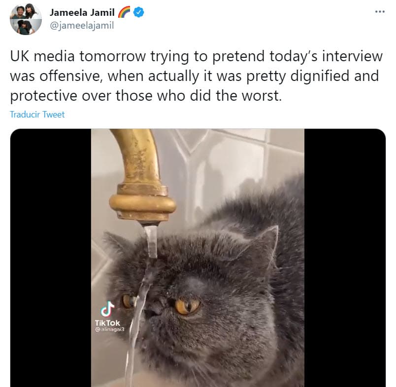 "Los medios británicos de mañana (lunes 8 de marzo) al tratar de fingir que la entrevista de hoy (domingo 7 de marzo) fue ofensiva, cuando en realidad
<b><a href="https://twitter.com/jameelajamil/status/1368802893701160960" target="_blank"> fue bastante digna y protectora </a></b>con aquellos que hicieron lo peor", escribió la también activista.
