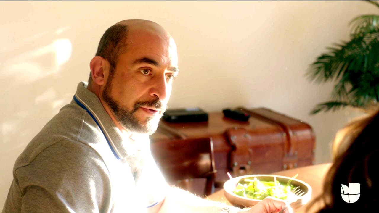 Esteban sorprendió a Jenni al pedirle dinero prestado.