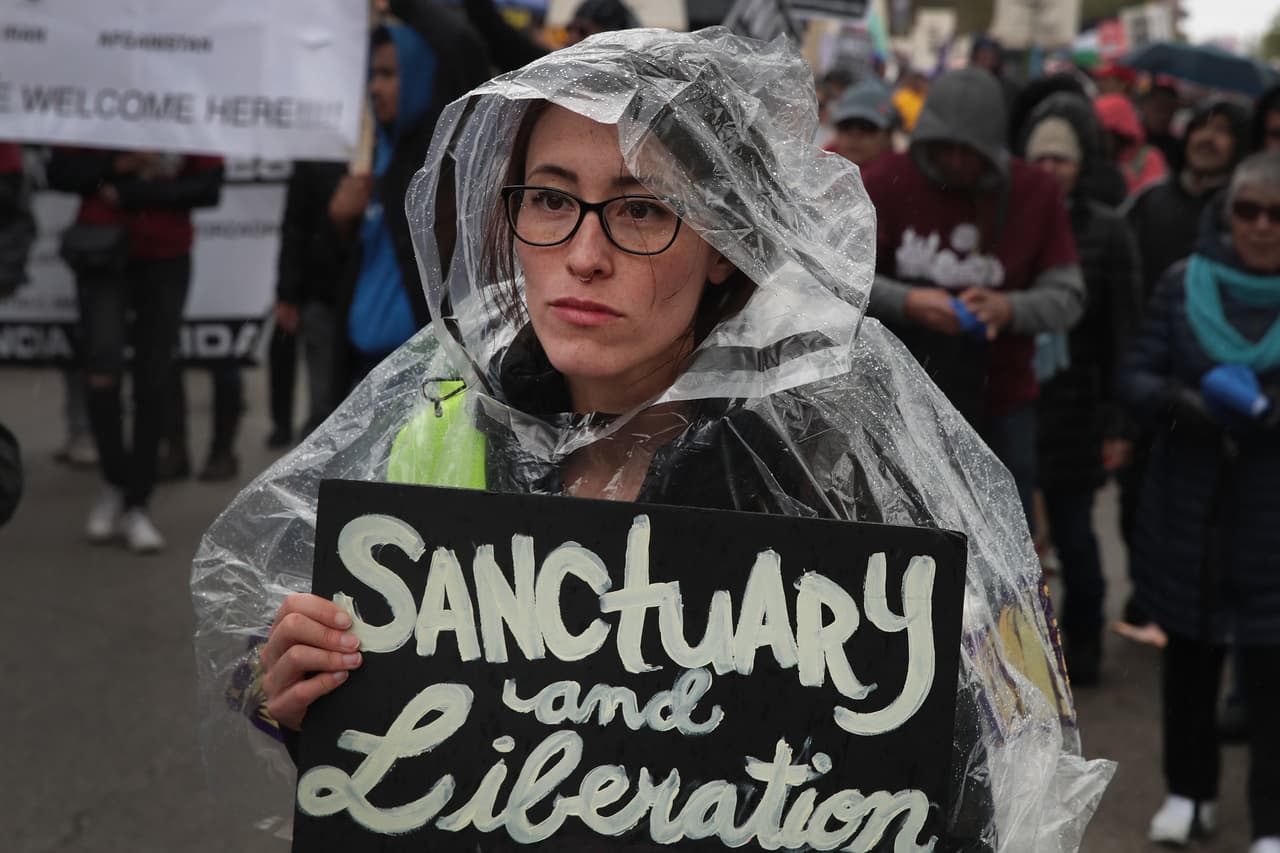 Otro revés para Trump: una corte federal dice al gobierno que no puede retener dinero a las ciudades santuario