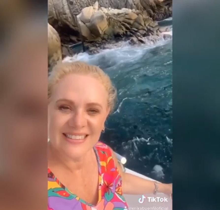Agradecida es quizás una virtud que no tiene 
<b><a href="https://www.univision.com/shows/te-doy-la-vida/egoista-y-frivola-erika-buenfil-habla-de-su-personaje-en-te-doy-la-vida-video" target="_blank">Andrea, su personaje</a></b> en Te Doy La Vida. 
<br>