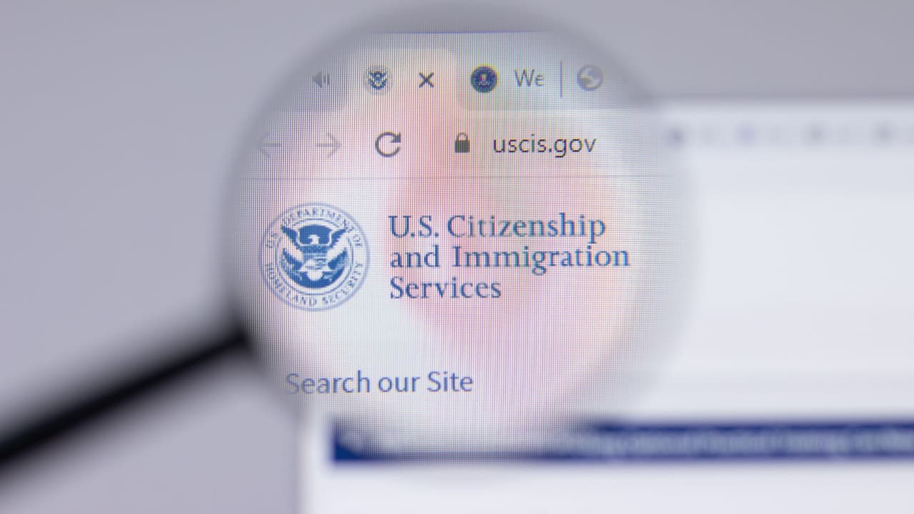 Gobierno de Trump suspende todas las decisiones sobre peticiones de asilo tras ataque a guardias nacionales en Washington DC