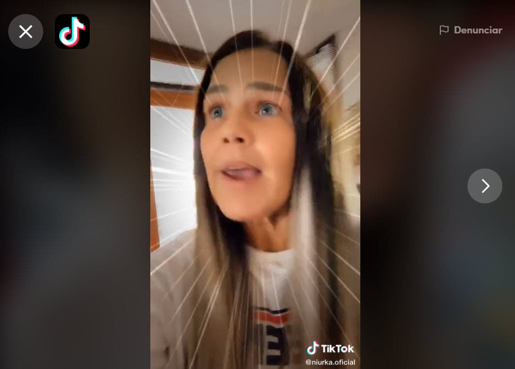 La molestia y reacción de la polémica cubana se suscitó a raíz de un incidente que ocurrió durante su reciente visita al show 'Montse & Joe' que la modelo conduce junto a 
<b><a href="https://www.univision.com/famosos/yolanda-andrade-confiesa-que-engano-a-montserrat-oliver-con-veronica-castro-fotos" target="_blank">Yolanda Andrade</a>. </b>
<br>