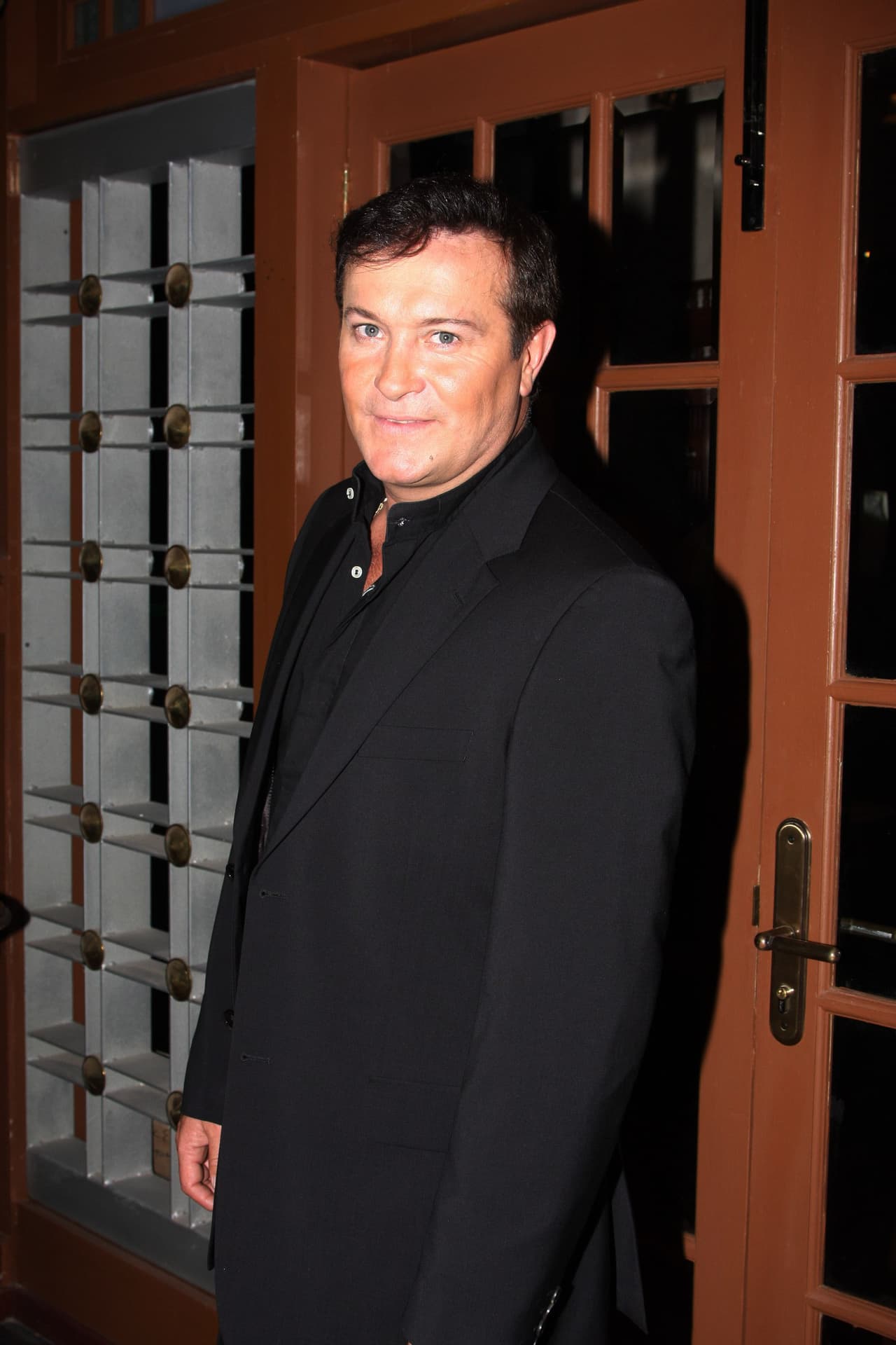 "Llevo todo un mes de tratamiento, todavía tengo que estar tomando algunas cosas pero ya, bendito sea Dios estoy muy bien", dijo para la cámara de Venga La Alegría.