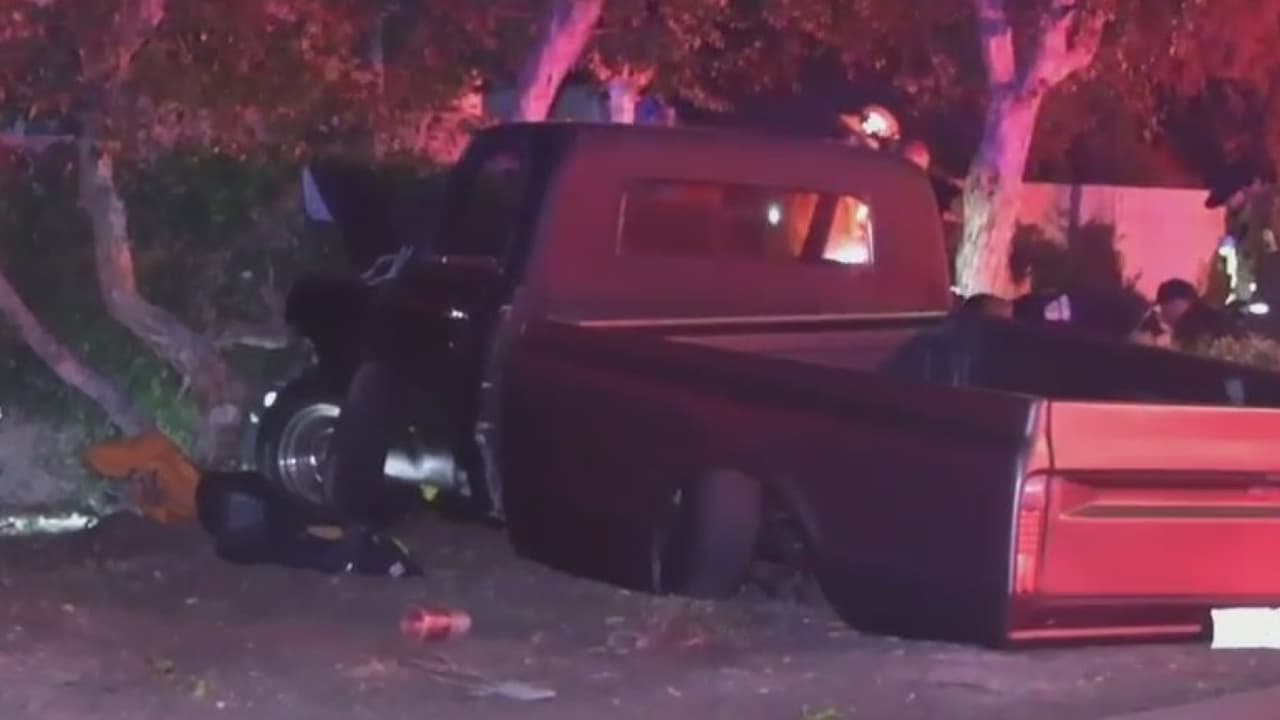 Imprudente conductor en Anaheim perdió el control de su auto y acabó atropellando una familia