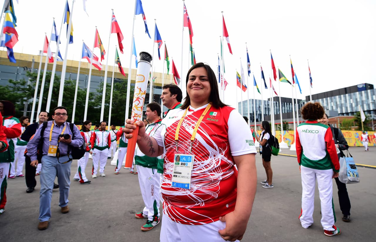 Mariana Arceo, la pentatleta olímpica, también dio positiva al COVID-19. Afortunadamente se recupera con éxito.