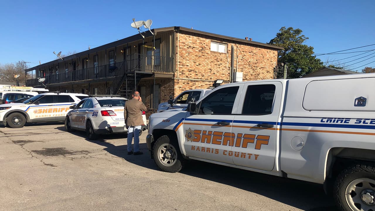 El alguacil González detalló que la familia tiene historial de violencia doméstica.