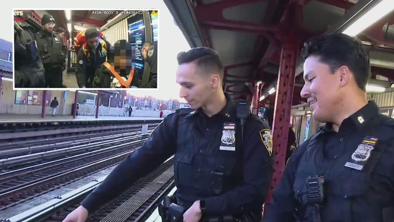 Policía de origen hispano narra rescate de hombre que cayó a vías del subway en Queens