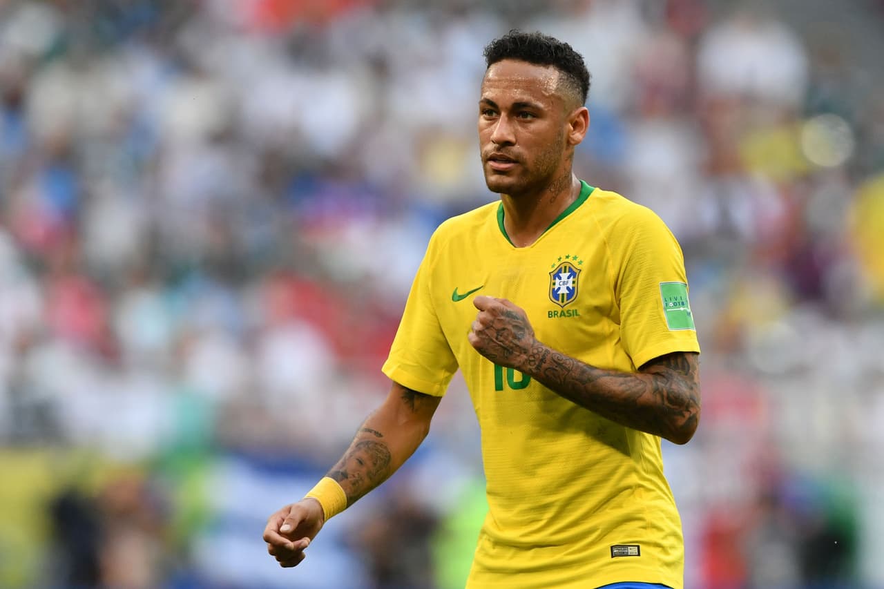 Extremo: Neymar Jr. (Brasil) - 214,1 millones de dólares