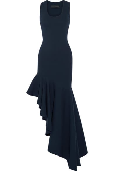 Si hay cabida a una elegancia tipo alfombra roja, nada más de temporada que un vestido de boleros asimétricos como este de Michael Lo Sordo.
<br>