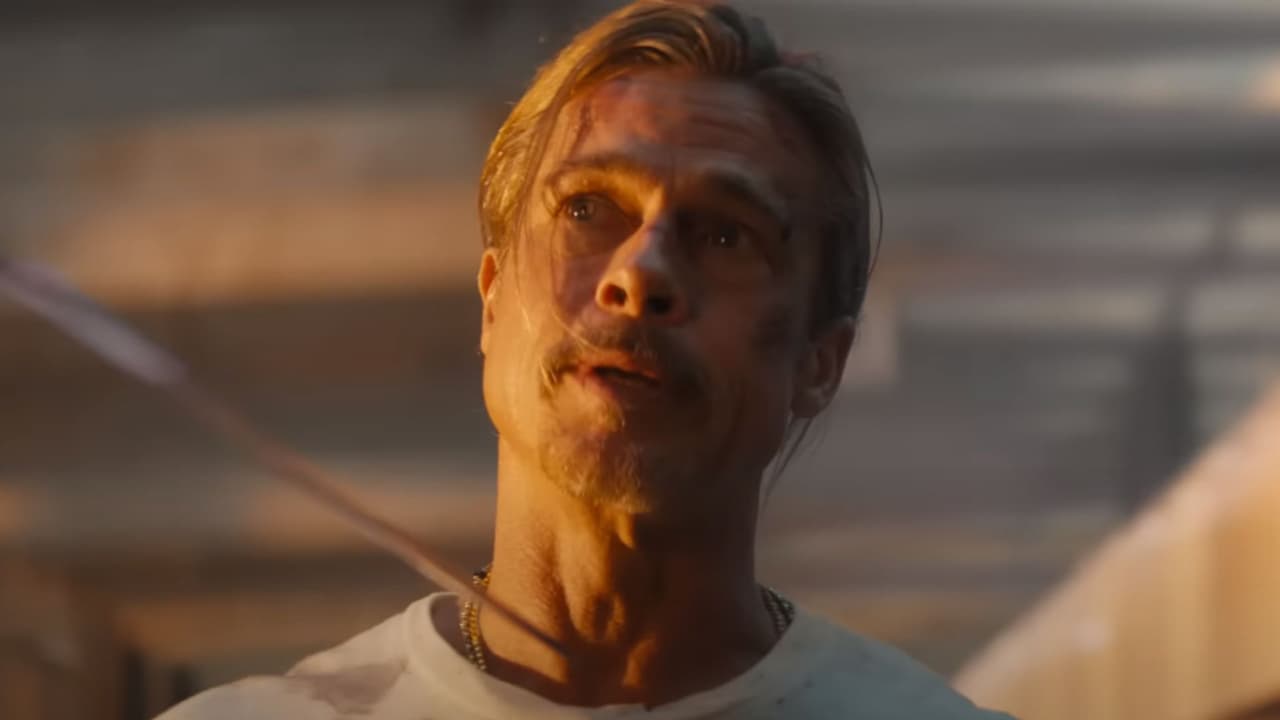 Brad Pitt como el asesino Ladybug en la película 'Bullet Train'.
