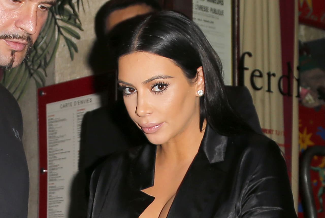 Kim Kardashian no para de presumir la manera en cómo goza la vida.