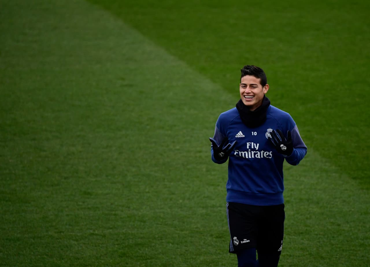 Las aficionadas colombianas siguen preguntándose por qué Zidane no confía en James. Esperemos que pueda brillar con el Real Madrid de aquí al final de temporada.