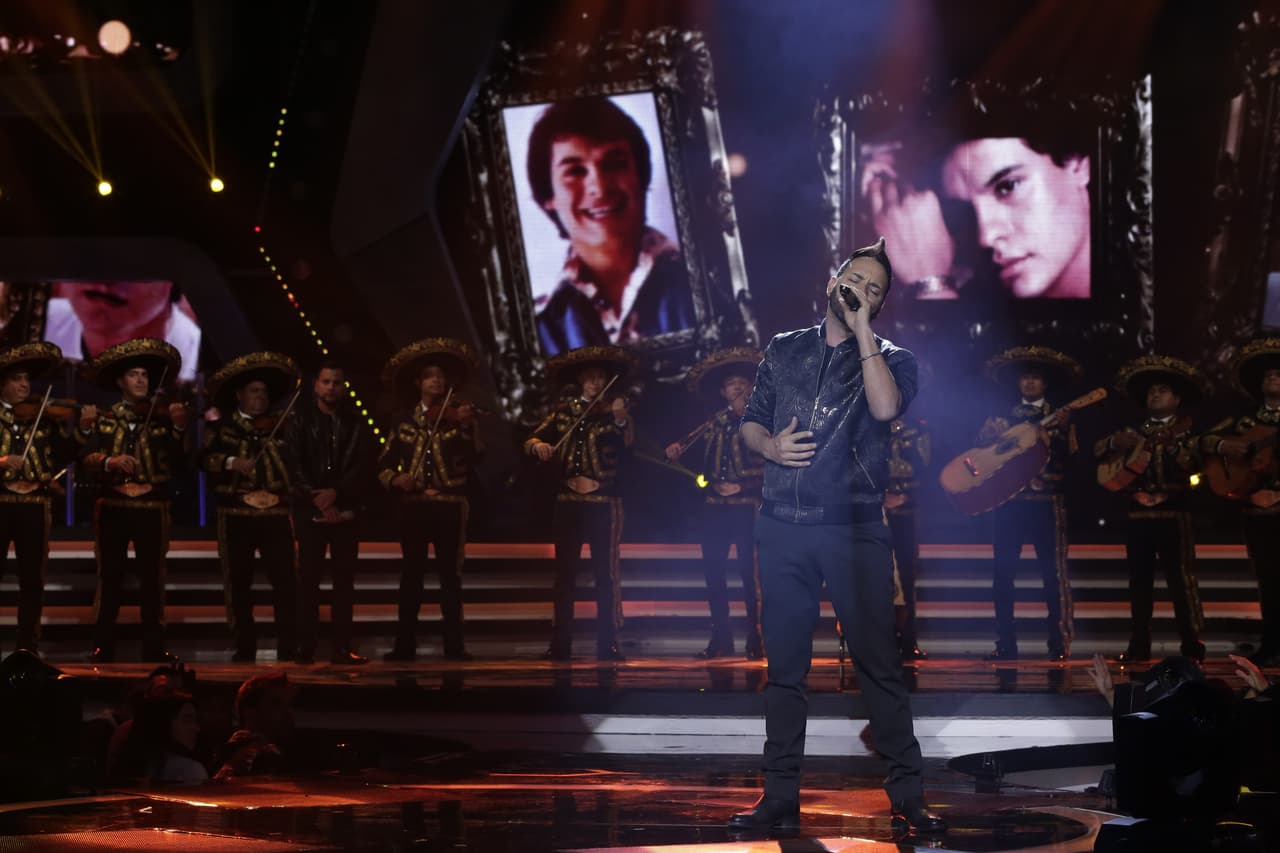 Kevin Kevin cantó 'Ya Lo Sé Que Tú Te Vas'.